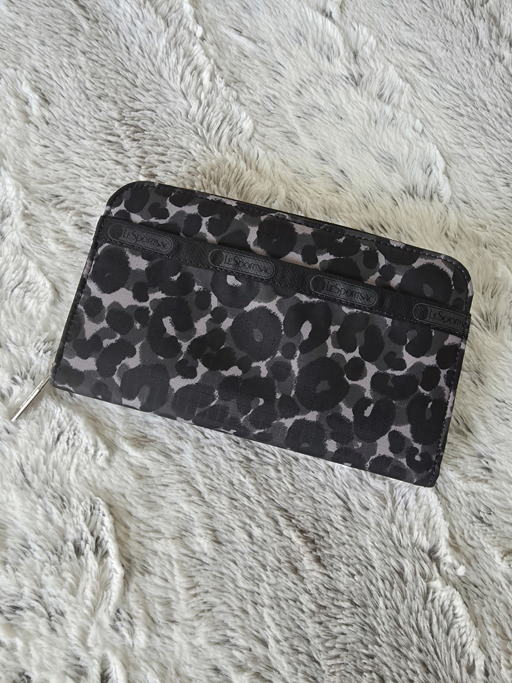 LeSportsac Black & Gray Cheetah Zip-around Tech Wallet - Picture 6 of 6